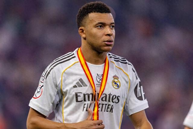 官方网页版登录-姆巴佩加盟后皇马已丢7冠！金球奖遥遥无期，巴萨国内赛事夺4冠|基利安·姆巴佩|巴塞罗那|西班牙超级杯|巴黎圣日耳曼|国王杯_新浪体育_新浪新闻